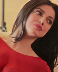 Divya Khosla